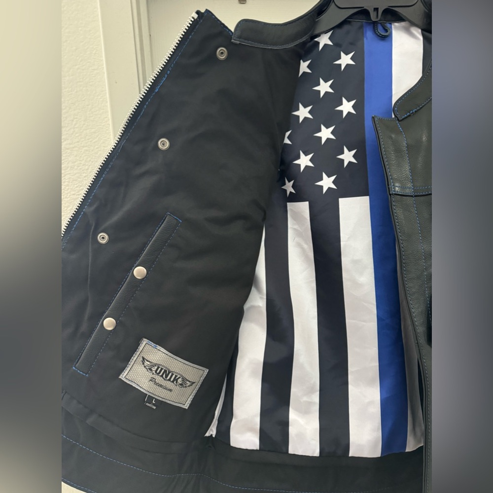 Leather Riding Vest Blue Line Flag - Picture 2 of 3